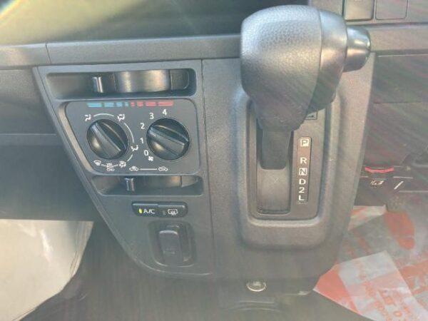 Ref:AUX-19806753 DAIHATSU HIJET CARGO 2019 - Image 11