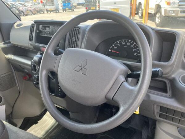 Ref:AUX-19806775 MITSUBISHI MINICAB VAN 2020 - Image 17