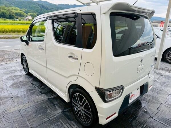 Ref:AUX-19813870 SUZUKI WAGON R STINGRAY 2017 - Image 2
