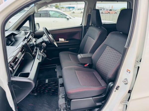 Ref:AUX-19813870 SUZUKI WAGON R STINGRAY 2017 - Image 13