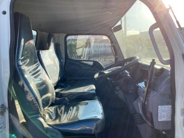 Ref:AUX-19818386 MITSUBISHI FUSO CANTER 2015 - Image 6