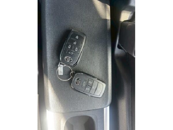 Ref:AUX-19819880 TOYOTA NOAH 2023 - Image 18
