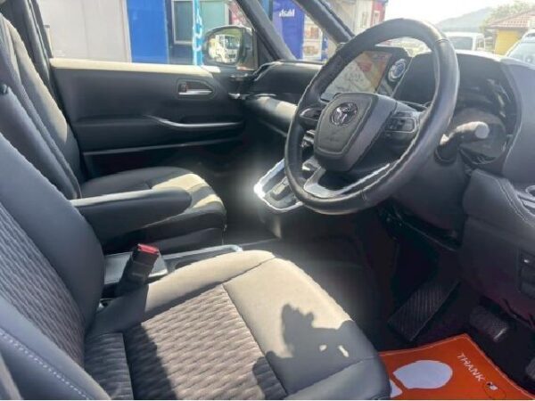 Ref:AUX-19819880 TOYOTA NOAH 2023 - Image 5