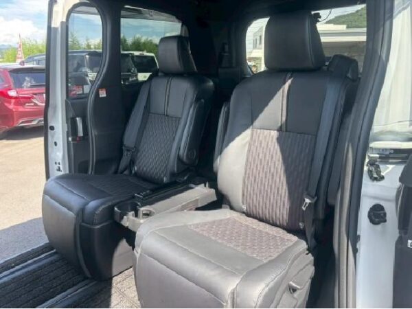 Ref:AUX-19819880 TOYOTA NOAH 2023 - Image 7