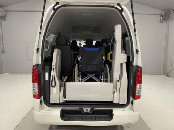 Ref:AUX-19822191 TOYOTA HIACE VAN 2017 - Image 11