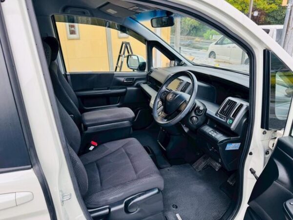 Ref:AUX-19829799 HONDA STEPWAGON SPADA 2011 - Image 6