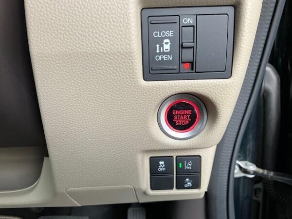 Ref:AUX-19829819 HONDA N-BOX 2020 - Image 6
