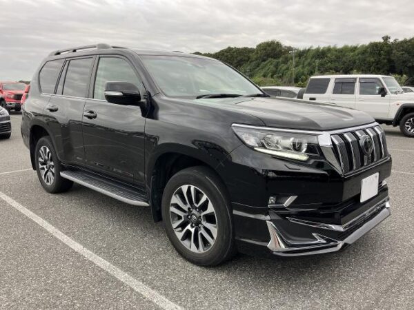 Ref:AUX-19834514 TOYOTA LAND CRUISER PRADO 2023