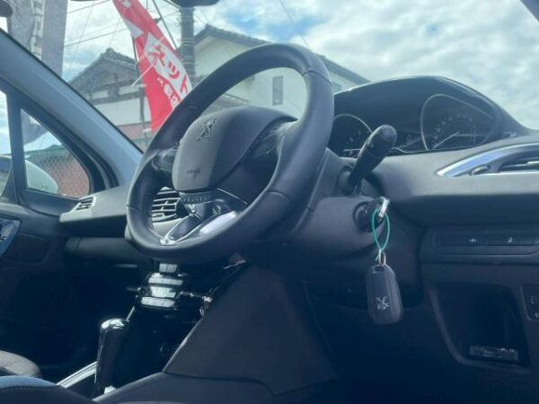 Ref:AUX-19834654 PEUGEOT 208 2013 - Image 13