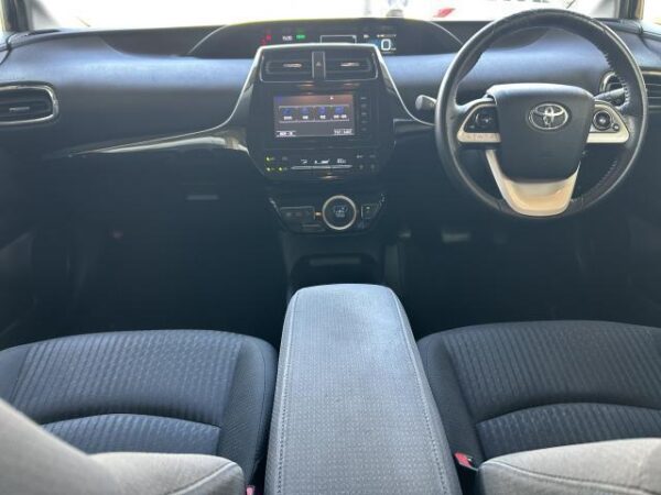 Ref:AUX-19834667 TOYOTA PRIUS 2016 - Image 3