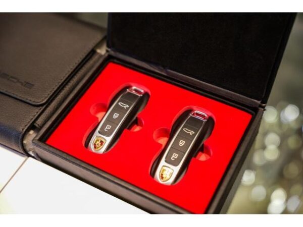 Ref:AUX-19834731 PORSCHE 911 2020 - Image 18