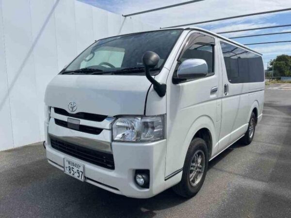 Ref:AUX-19838453 TOYOTA HIACE VAN 2020