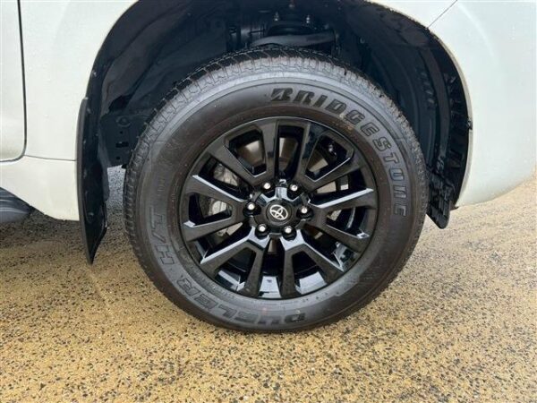 Ref:AUX-19854349 TOYOTA LAND CRUISER PRADO 2022 - Image 13
