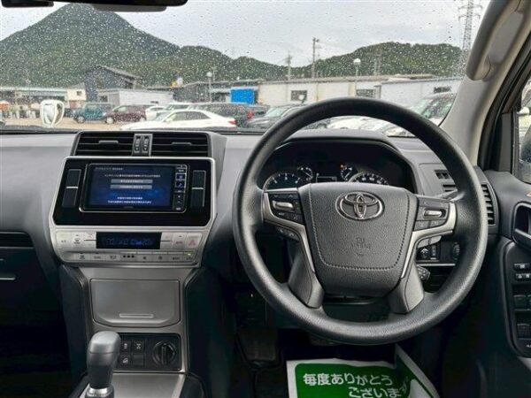 Ref:AUX-19854349 TOYOTA LAND CRUISER PRADO 2022 - Image 19