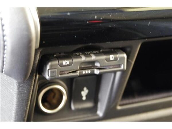 Ref:AUX-19854359 MITSUBISHI DELICA D:5 2024 - Image 6