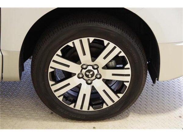 Ref:AUX-19854359 MITSUBISHI DELICA D:5 2024 - Image 8