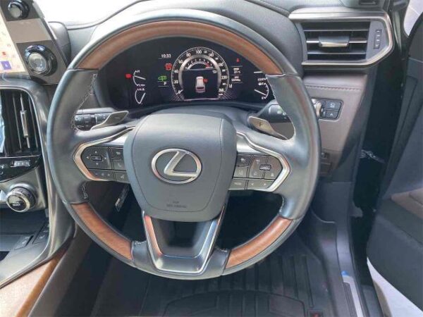 Ref:AUX-19861443 LEXUS LX 2024 - Image 16