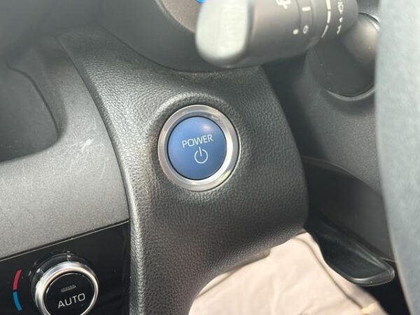 Ref:AUX-19861470 TOYOTA YARIS CROSS 2023 - Image 8