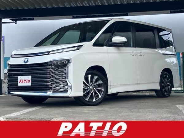 Ref:AUX-19861475 TOYOTA VOXY 2022
