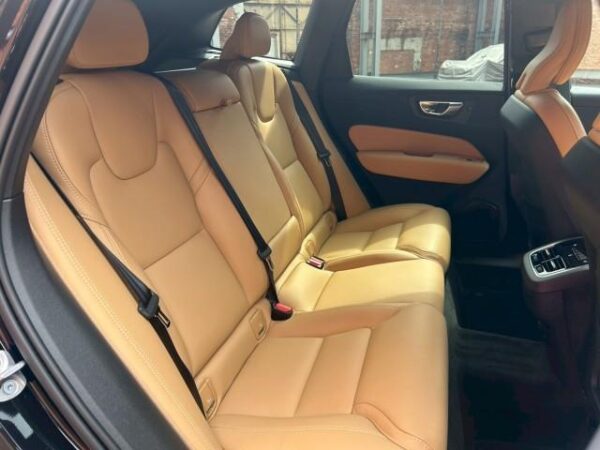 Ref:AUX-19866260 VOLVO XC60 2024 - Image 7