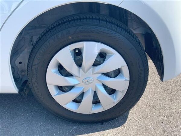 Ref:AUX-19869920 TOYOTA VITZ 2019 - Image 15