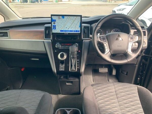 Ref:AUX-19869925 MITSUBISHI DELICA D:5 2023 - Image 7
