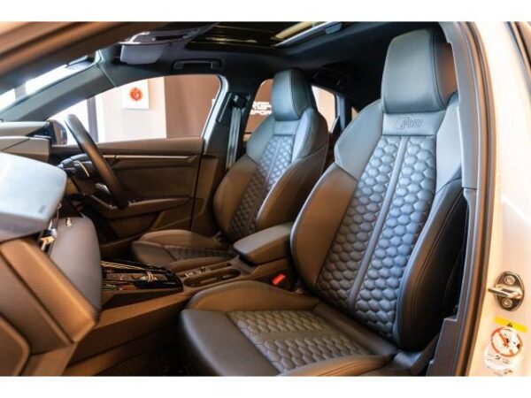 Ref:AUX-19870180 AUDI RS3 2022 - Image 4