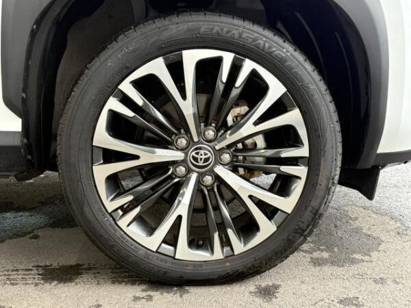 Ref:AUX-19877211 TOYOTA YARIS CROSS 2023 - Image 18