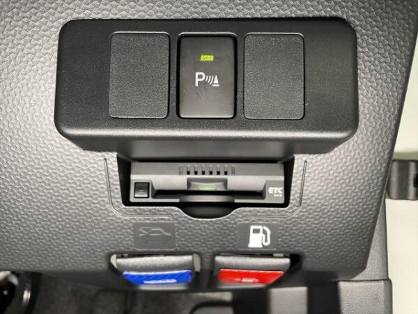 Ref:AUX-19881271 TOYOTA ROOMY 2024 - Image 14
