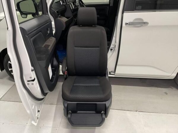 Ref:AUX-19881271 TOYOTA ROOMY 2024 - Image 5