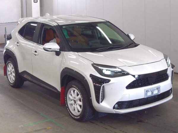 Ref:AUX-19881862 TOYOTA YARIS CROSS 2020