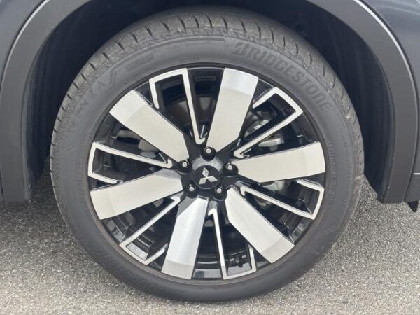 Ref:AUX-19881943 MITSUBISHI OUTLANDER PHEV 2025 - Image 12