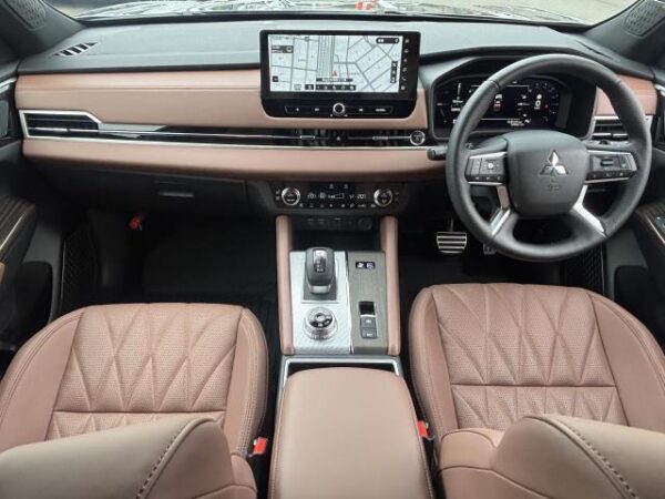 Ref:AUX-19881943 MITSUBISHI OUTLANDER PHEV 2025 - Image 3
