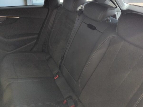 Ref:AUX-19881992 AUDI A4 AVANT 2021 - Image 4
