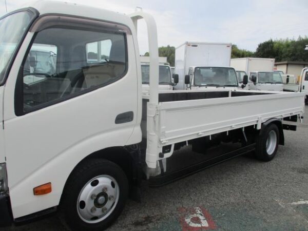 Ref:AUX-19882002 HINO DUTRO 2018 - Image 13