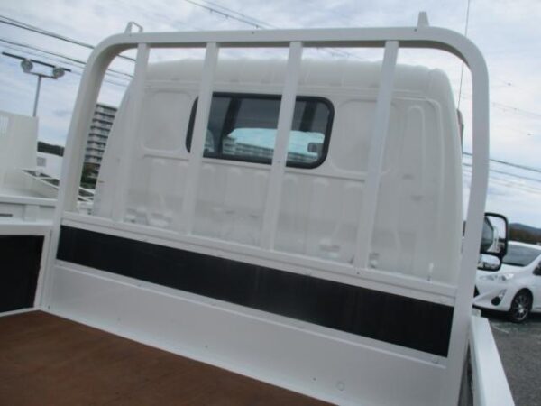 Ref:AUX-19882002 HINO DUTRO 2018 - Image 17
