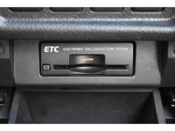 Ref:AUX-19882006 NISSAN ELGRAND 2017 - Image 15