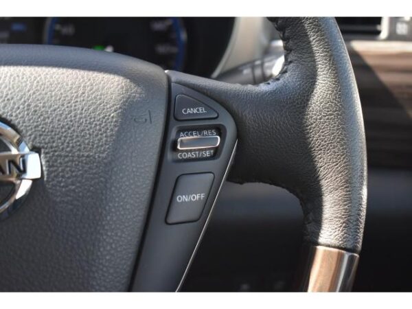 Ref:AUX-19882006 NISSAN ELGRAND 2017 - Image 8