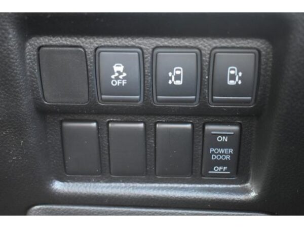 Ref:AUX-19882006 NISSAN ELGRAND 2017 - Image 9