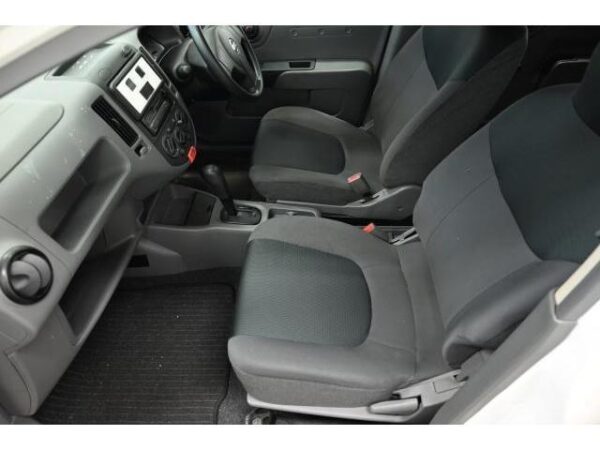 Ref:AUX-19882022 NISSAN AD 2013 - Image 13