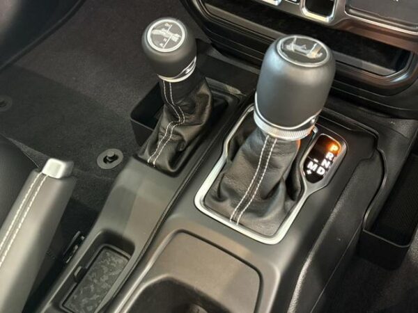 Ref:AUX-19883055 CHRYSLER JEEP JEEP WRANGLER UNLIMITED 2024 - Image 13