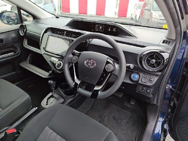Ref:AUX-19885622 TOYOTA AQUA 2019 - Image 3
