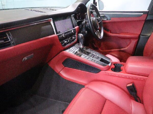 Ref:AUX-19885806 PORSCHE MACAN 2019 - Image 8