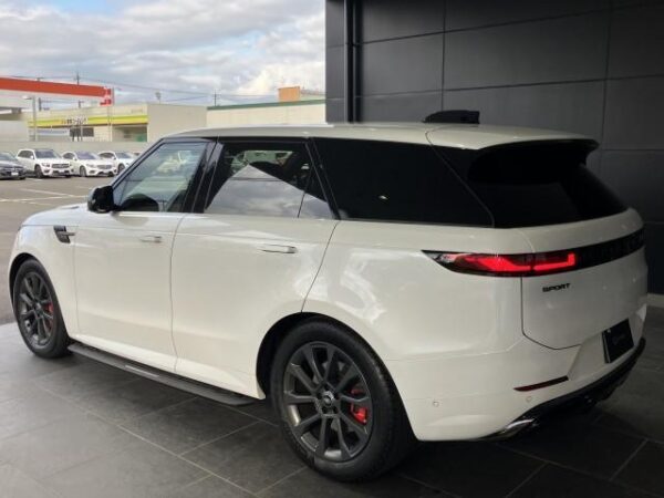 Ref:AUX-19885940 LAND ROVER RANGE ROVER SPORT 2024 - Image 12