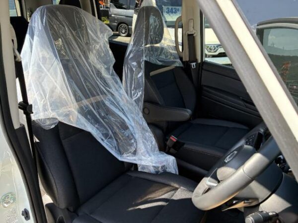 Ref:AUX-19885944 NISSAN SERENA 2023 - Image 4