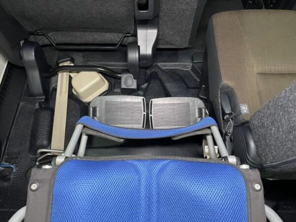 Ref:AUX-19889901 TOYOTA SIENTA 2016 - Image 8