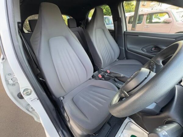 Ref:AUX-19893643 TOYOTA YARIS 2020 - Image 9