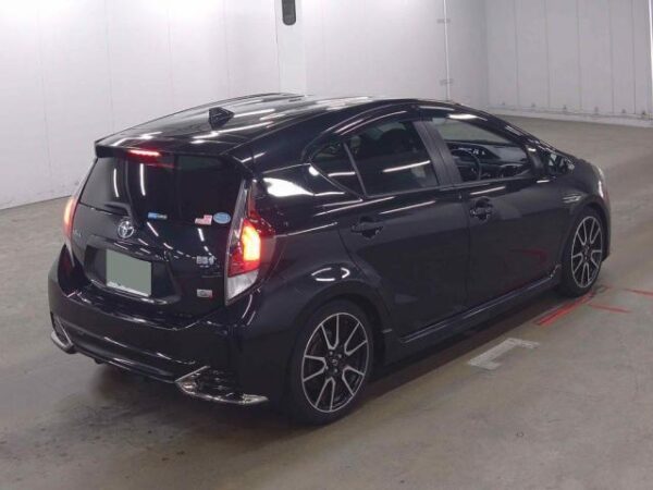 Ref:AUX-19898468 TOYOTA AQUA 2015 - Image 2