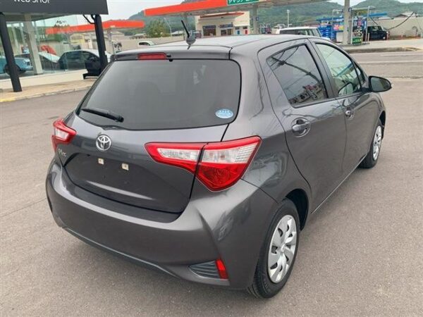 Ref:AUX-19898518 TOYOTA VITZ 2020 - Image 2