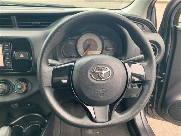 Ref:AUX-19898518 TOYOTA VITZ 2020 - Image 19